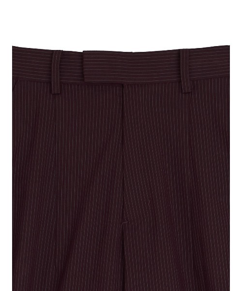 Ameri(アメリ)の「UND PINSTRIPE BARREL SILHOUETTE PANTS(その他パンツ・レディース・ネイビー/ブラウン/ベージュ・X-SMALL/SMALL/MEDIUM)」の4枚目の写真