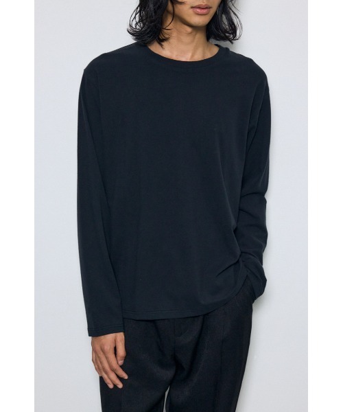 AZUL by moussy(アズールバイマウジー)の「スムースタッチ長袖トップス 秋服 冬服 春服 無地 ロンT(Tシャツ/カットソー・メンズ・チャコールグレー/ホワイト/ブラック・SMALL/LARGE/MEDIUM)」の16枚目の写真
