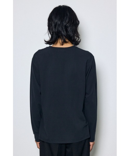AZUL by moussy(アズールバイマウジー)の「スムースタッチ長袖トップス 秋服 冬服 春服 無地 ロンT(Tシャツ/カットソー・メンズ・チャコールグレー/ホワイト/ブラック・SMALL/LARGE/MEDIUM)」の20枚目の写真