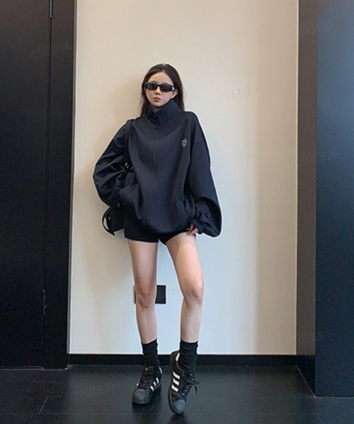 Dalfwin(ダールフィン)の「OISISハイネックバックラインジップアップトラックジャケット(その他アウター・レディース・ネイビー・FREE)」の5枚目の写真