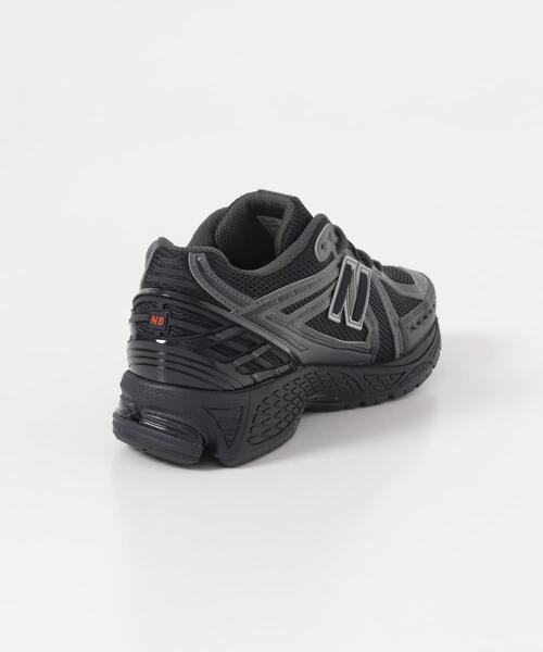 NEW BALANCE（ニューバランス）の「NEW BALANCE　1906R（スニーカー・メンズ・ブラック/ホワイト系その他・28/27/26/26.5/27.5）」の3枚目の写真