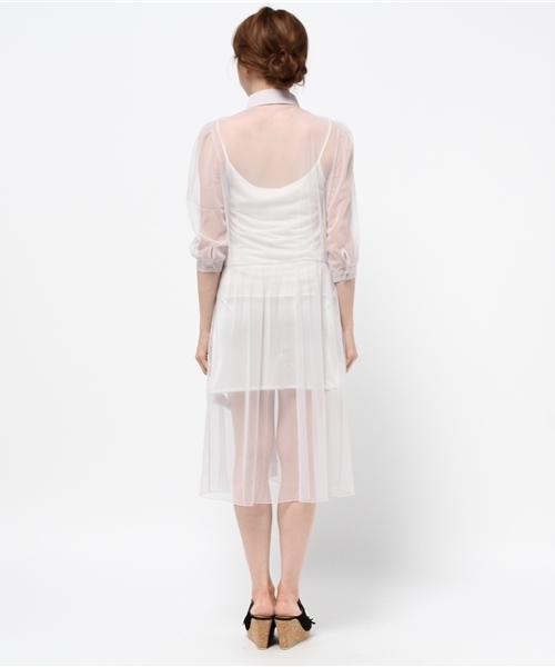 E hyphen world gallery（イーハイフンワールドギャラリー）の「7S シアーシャツワンピース（ワンピース・レディース・ブラック/ライトグレー・FREE）」の5枚目の写真