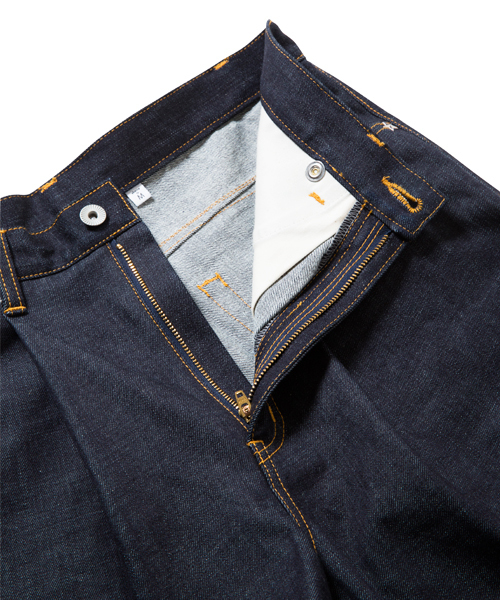 rehacer(レアセル)の「Star Tuck Wide Denim Pants- Raw denim(デニムパンツ・メンズ・インディゴブルー・LARGE/SMALL/MEDIUM)」の11枚目の写真