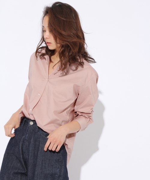 niko and...（ニコアンド）の「マーセレギュラーシャツ（シャツ/ブラウス・レディース・ベージュ/ピンク/ホワイト/オリーブ/スモーク/ライトベージュ/ベビーピンク・MEDIUM/LARGE）」の5枚目の写真