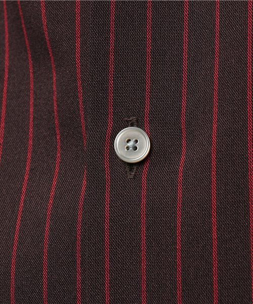 UNITED TOKYO（ユナイテッドトウキョウ）の「ノーカラーシャツ２（シャツ/ブラウス・メンズ・ブラウン/ネイビー/ブルー/グリーン/オフホワイト・1/3/2）」の6枚目の写真