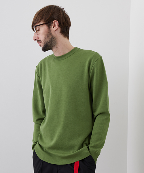 UNITED TOKYO（ユナイテッドトウキョウ）の「Super120's 18Gウォッシャブルクルーネックニット（ニット/セーター・メンズ・ブルー/グレー/ライトグリーン/マルチ/ネイビー/レッド/バーガンディー/ライトグレー/ブラック/ベージュ/ブラウン・1/2/3）」の7枚目の写真