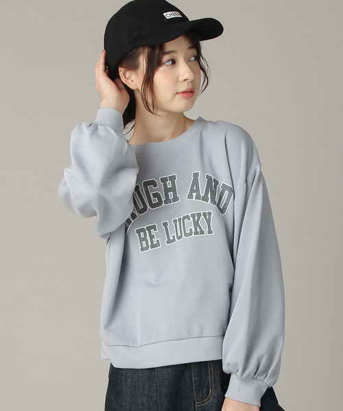 Honeys（ハニーズ）の「ロゴスウェットトレーナー（スウェット・レディース・ブラック/レッド/ピンク/サックスブルー/アイボリー/杢グレー・S/L/M）」の4枚目の写真