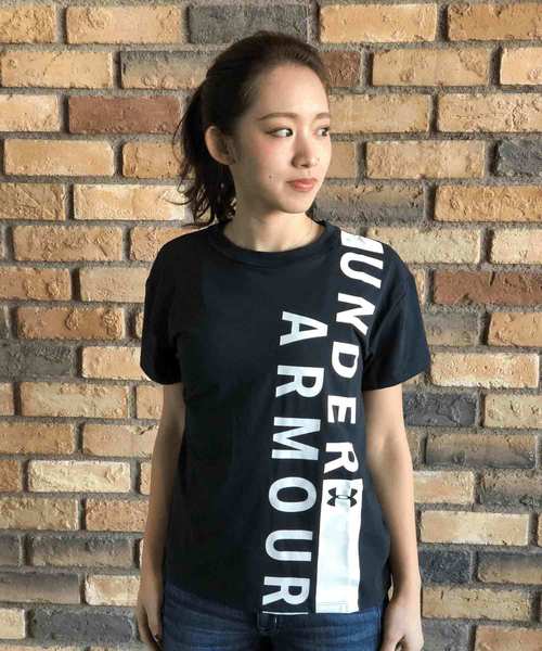 UNDER ARMOUR(アンダーアーマー)の「レディース トレーニング半袖Tシャツ / ガールフレンドクルー(Tシャツ/カットソー・レディース・ホワイト/ブラック/グレー・L/M/S/XL)」の3枚目の写真