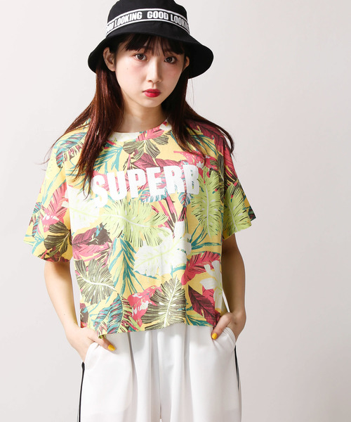 WEGO（ウィゴー）の「WEGO/ボタニカルロゴプリントTシャツ（Tシャツ/カットソー・レディース・ホワイト/ピンク/イエロー/サックスブルー・FREE）」の3枚目の写真