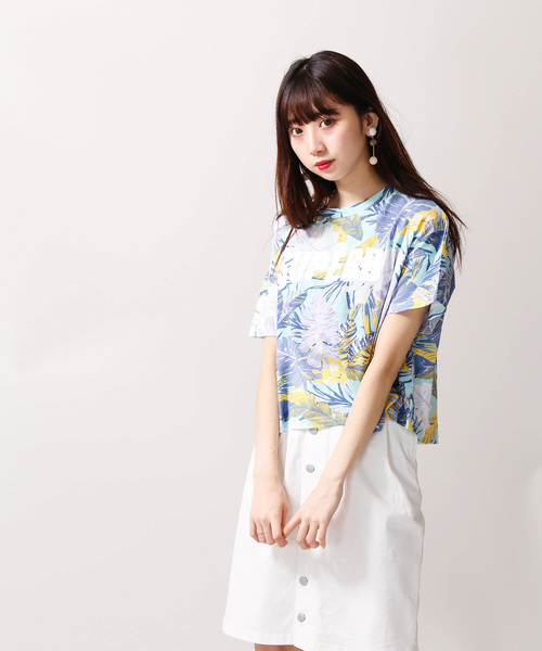 WEGO（ウィゴー）の「WEGO/ボタニカルロゴプリントTシャツ（Tシャツ/カットソー・レディース・ホワイト/ピンク/イエロー/サックスブルー・FREE）」の18枚目の写真