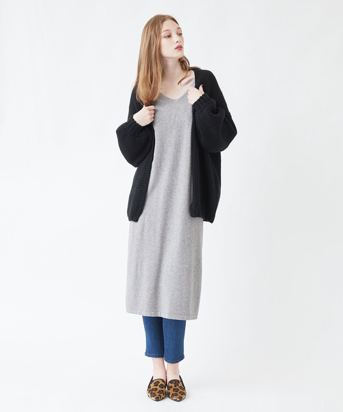 titivate(ティティベイト)の「カシミヤタッチVネックロングワンピース(ワンピース・レディース・ブラック/ネイビー/ブラウン/ワインレッド/杢グレー/ベージュ系その他・S/M/L)」の10枚目の写真