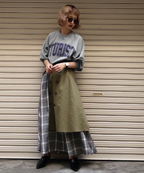 PAGEBOY（ページボーイ）の「配色ロゴスウェット（スウェット・レディース・グレー/オフホワイト/グリーン・FREE）」の5枚目の写真