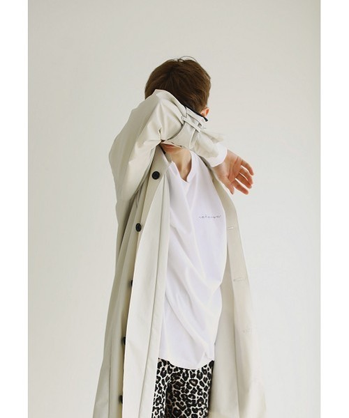 TODAYFUL(トゥデイフル)の「レタリングロングT(Tシャツ/カットソー・レディース・ホワイト/ベージュ・FREE)」の5枚目の写真