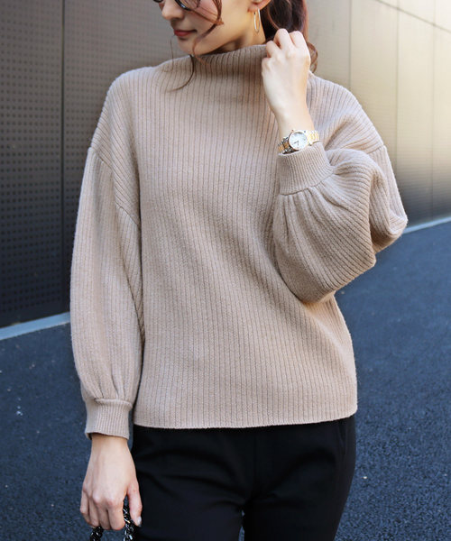 andme(アンドミー)の「ボリューム袖リブニットセータートップス(ニット/セーター・レディース・ブラック/グリーン/グレー/オフホワイト/ベージュ/ネイビー・M)」の4枚目の写真