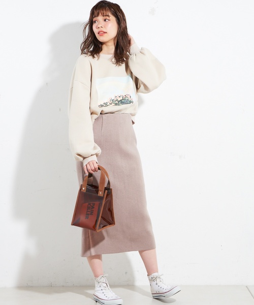 natural couture(ナチュラルクチュール)の「ニットきれいめナロースカート(スカート・レディース・ブラック/レッド/ライトベージュ・FREE)」の9枚目の写真