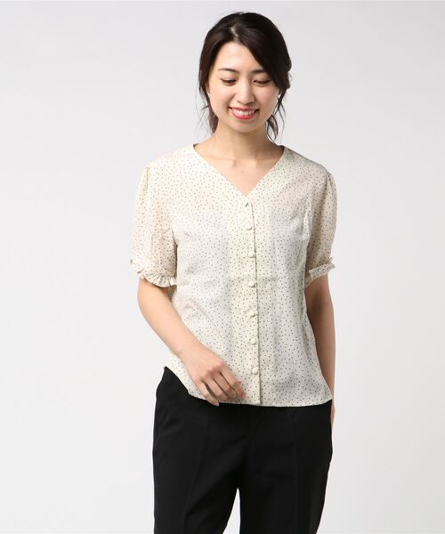 STYLEBLOCK（スタイルブロック）の「ポプリンドットプリントブラウス（シャツ/ブラウス・レディース・ベージュ/ブラウン/アイボリー/ブラック・M）」の2枚目の写真