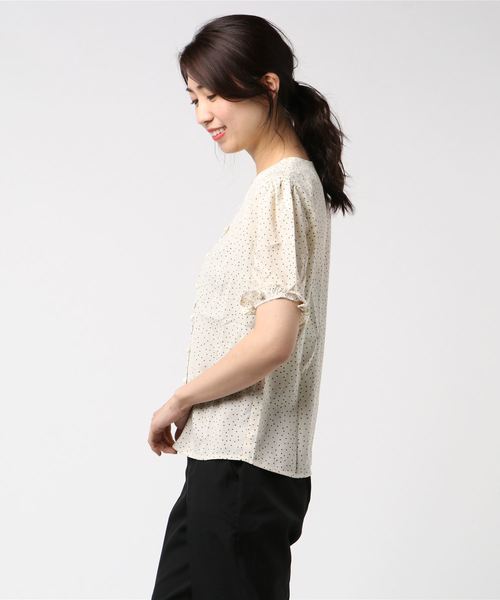 STYLEBLOCK（スタイルブロック）の「ポプリンドットプリントブラウス（シャツ/ブラウス・レディース・ベージュ/ブラウン/アイボリー/ブラック・M）」の5枚目の写真