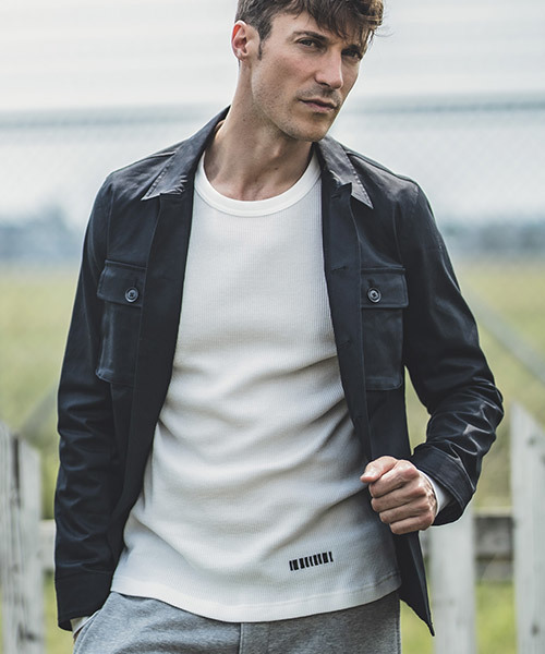 felkod（フィルコッド）の「ms3957-Back Logo Print Military Shirts　ミリタリーシャツ（シャツ/ブラウス・メンズ・カーキ/ブラック・S/M/L）」の5枚目の写真