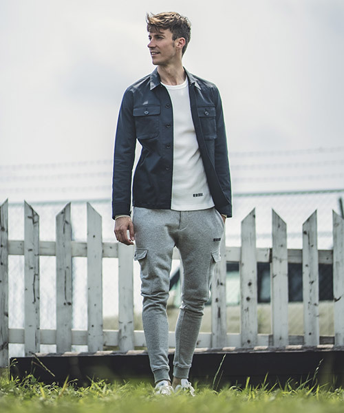 felkod（フィルコッド）の「ms3957-Back Logo Print Military Shirts　ミリタリーシャツ（シャツ/ブラウス・メンズ・カーキ/ブラック・S/M/L）」の6枚目の写真