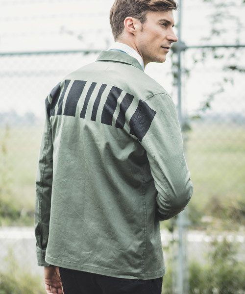 felkod（フィルコッド）の「ms3957-Back Logo Print Military Shirts　ミリタリーシャツ（シャツ/ブラウス・メンズ・カーキ/ブラック・S/M/L）」の9枚目の写真