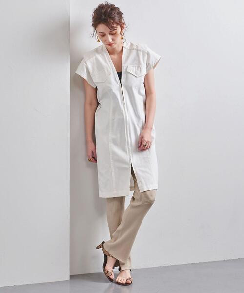 TOGA PULLA（トーガ　プルラ）の「＜TOGA PULLA（トーガ プルラ）＞ジップ ワンピース（ワンピース・レディース・ホワイト/オリーブ・38）」の2枚目の写真