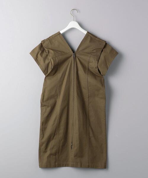 TOGA PULLA（トーガ　プルラ）の「＜TOGA PULLA（トーガ プルラ）＞ジップ ワンピース（ワンピース・レディース・ホワイト/オリーブ・38）」の19枚目の写真