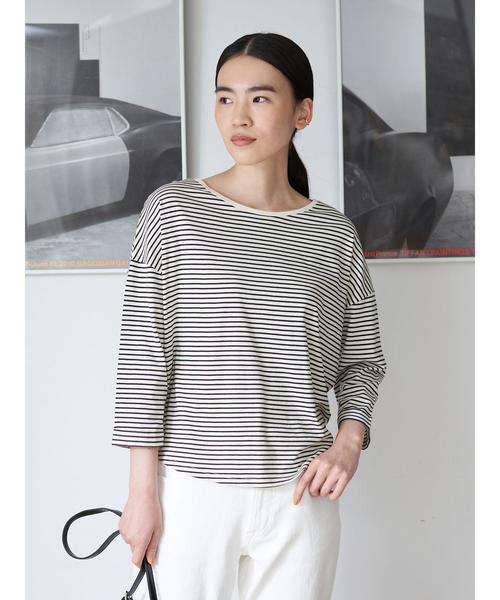 AMERICAN HOLIC（アメリカンホリック）の「袖折り返しゆるカットプルオーバー（Tシャツ/カットソー・レディース・チャコールグレー/ライトグレー/ネイビー/オフホワイト/モカ/ピンクベージュ/その他7・M/L）」の13枚目の写真