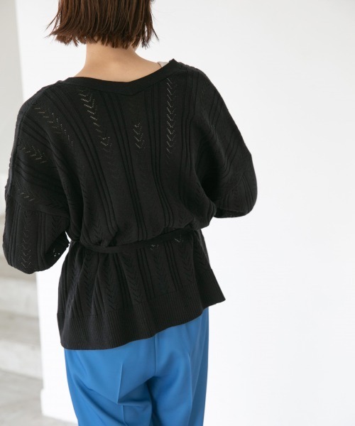 LOWRYS FARM(ローリーズファーム)の「スカシカシュクールカーディガン 879002(カーディガン/ボレロ・レディース・ブラック/ベージュ/ブラウン/アイボリー・FREE)」の6枚目の写真