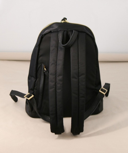 Ampersand（アンパサンド）の「【Ampersand】ZIPリュックS