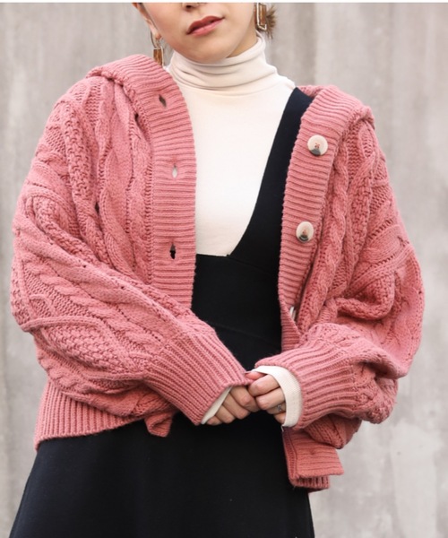 ap retro（アプレトロ）の「ボリュームスリーブケーブルニットフードカーディガン【ZOZOTOWN限定商品】（カーディガン/ボレロ・レディース・ブラック/ブラウン/オフホワイト/ピンク/モカ・FREE）」の18枚目の写真