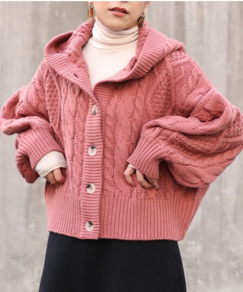 ap retro（アプレトロ）の「ボリュームスリーブケーブルニットフードカーディガン【ZOZOTOWN限定商品】（カーディガン/ボレロ・レディース・ブラック/ブラウン/オフホワイト/ピンク/モカ・FREE）」の19枚目の写真