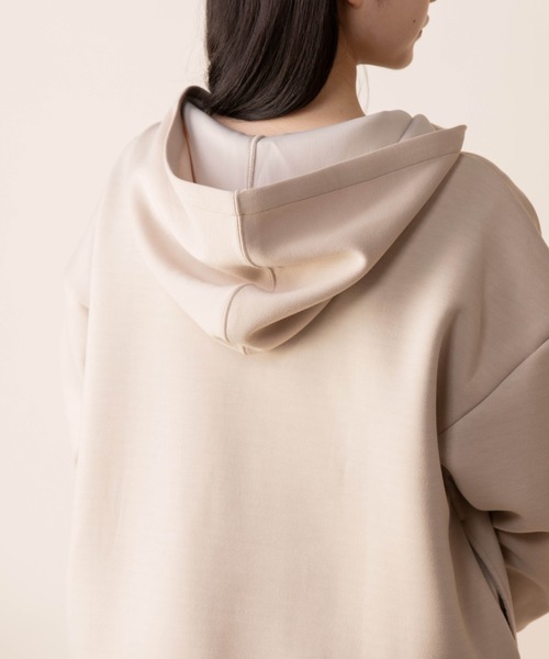 Mysa&Liina（ミーサリーナ）の「Vネックゆるパーカー（パーカー・レディース・ブラック/ベージュ/アイボリー・M）」の11枚目の写真