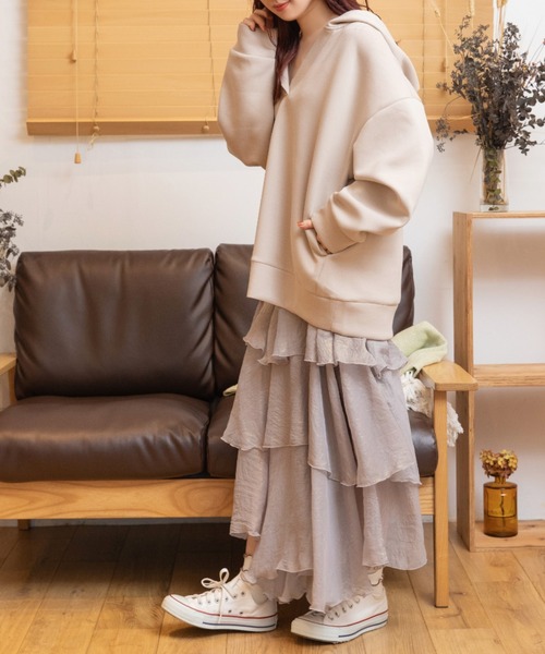 Mysa&Liina（ミーサリーナ）の「Vネックゆるパーカー（パーカー・レディース・ブラック/ベージュ/アイボリー・M）」の21枚目の写真