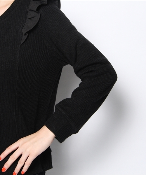 mystic（ミスティック）の「肩フリルプルオーバー（Tシャツ/カットソー・レディース・グレー/ブラック/オフホワイト/ベージュ/チャコールグレー/ネイビー・ﾌﾘ-）」の9枚目の写真