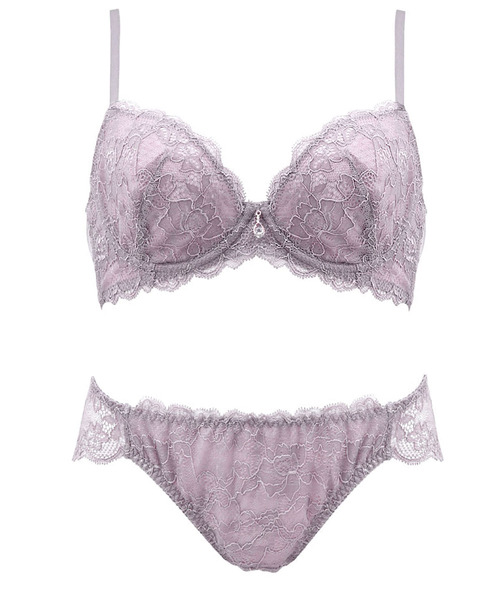 blooming FLORA（ブルーミングフローラ）の「【Sheer Lacey Veil ( シアーリッチベール)】ノンパテッドブラ＋ノーマルショーツ / CDEF（ブラ&ショーツ・レディース・ブラック/ラベンダー・C70/D70/C65/C75/D65/E65/E70/E75/F65/F70/F75/E80/C80/D80/F80/D75）」の2枚目の写真