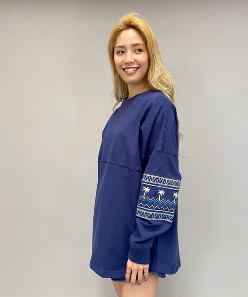 ANTIBAL(アンティバル)の「ANTIBAL/アンティバル スリーブ刺繍 オーバーサイズロンT 211AN2LT012(Tシャツ/カットソー・レディース・ブルー/ホワイト/イエロー・FREE)」の12枚目の写真