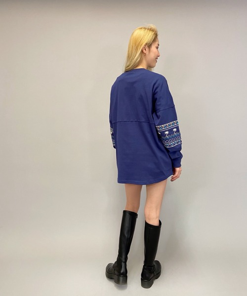 ANTIBAL(アンティバル)の「ANTIBAL/アンティバル スリーブ刺繍 オーバーサイズロンT 211AN2LT012(Tシャツ/カットソー・レディース・ブルー/ホワイト/イエロー・FREE)」の17枚目の写真