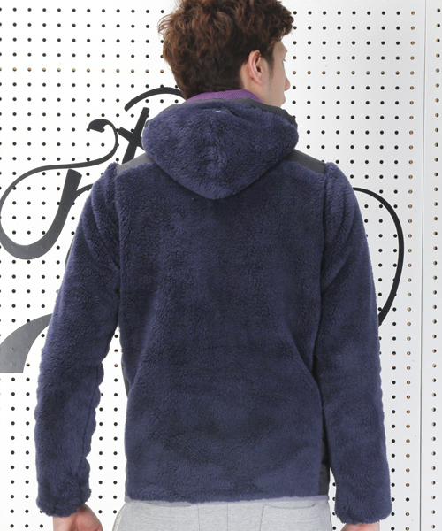 R.NEWBOLD（アールニューボールド）の「UMBRO×RN BOA FLEECE HOODED