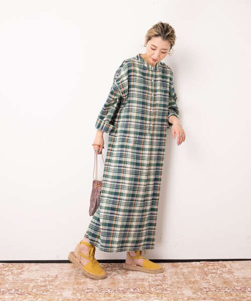 FREAK'S STORE（フリークスストア）の「▽【WEB限定】インドチェックシャツワンピース（シャツワンピース・レディース・ナチュラル/ブラック/グリーン・ﾌﾘ-）」の9枚目の写真