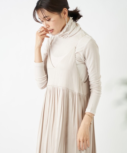 RIVE DROITE（リヴドロワ）の「テレコルーズネックカットソー（Tシャツ/カットソー・レディース・グレー/ブラック/アイボリー・FREE）」の13枚目の写真