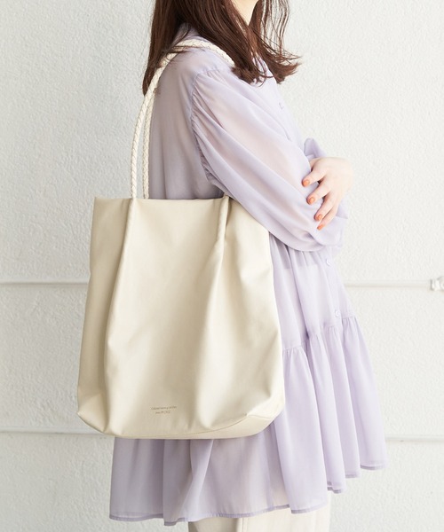 ROPE' PICNIC（ロペピクニック）の「【A4対応】洗えるメッシュハンドルトートバッグ（トートバッグ・レディース・シルバー/グリーン/イエロー系その他2/キナリ/ブラック/ホワイト系その他6/グリーン系その他/パープル系その他/ネイビー/イエロー系その他/レッド系その他・FREE）」の2枚目の写真