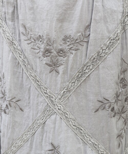 DEICY（デイシー）の「エンブロイダリーレーススカート（スカート・レディース・ライトブルー/オフホワイト/ピンク・1/0）」の4枚目の写真