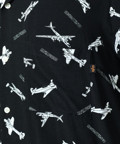 Alpha Industries(アルファインダストリーズ)の「レーヨンオープンカラー 総柄アロハシャツ(シャツ/ブラウス・メンズ・ホワイト/ブラック・MEDIUM/LARGE/X-LARGE)」の8枚目の写真
