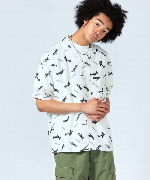 Alpha Industries(アルファインダストリーズ)の「レーヨンオープンカラー 総柄アロハシャツ(シャツ/ブラウス・メンズ・ホワイト/ブラック・MEDIUM/LARGE/X-LARGE)」の13枚目の写真