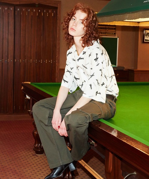 Alpha Industries(アルファインダストリーズ)の「レーヨンオープンカラー 総柄アロハシャツ(シャツ/ブラウス・メンズ・ホワイト/ブラック・MEDIUM/LARGE/X-LARGE)」の12枚目の写真