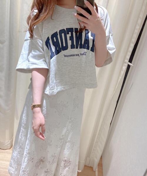 INGNI（イング）の「カレッジ／ロゴショート丈プルオーバー（Tシャツ/カットソー・レディース・グレー/オフホワイト/グリーン/スミクロ・M）」の15枚目の写真