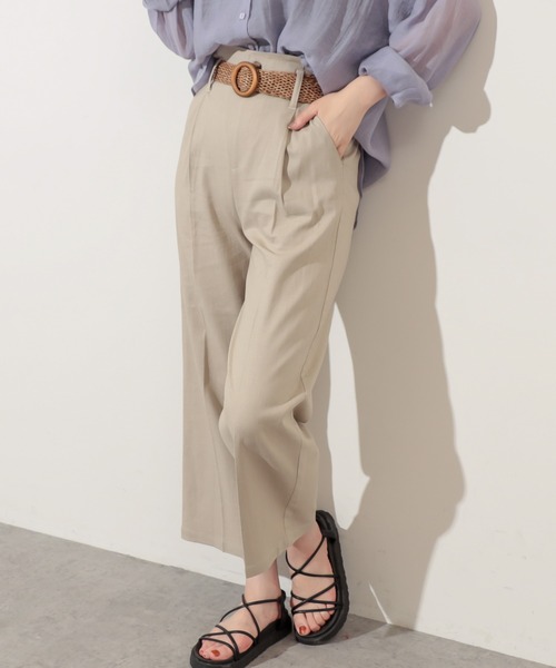 natural couture（ナチュラルクチュール）の「ストレッチリネンおしゃれベルト付きパンツ（その他パンツ・レディース・ブラック/ベージュ/ライトベージュ/グリーン・FREE）」の3枚目の写真