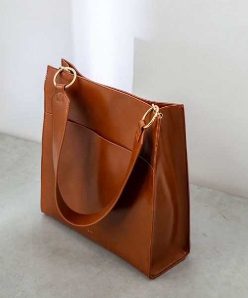 loti（ロティ）の「WEB限定 loti ワイドハンドルスクエアトート（トートバッグ・レディース・アイボリー/ブラック/ブラウン・FREE）」の21枚目の写真