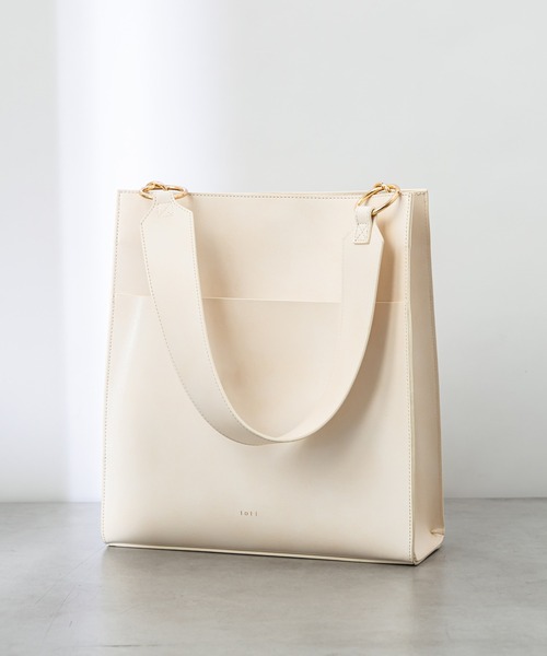 loti（ロティ）の「WEB限定 loti ワイドハンドルスクエアトート（トートバッグ・レディース・アイボリー/ブラック/ブラウン・FREE）」の13枚目の写真