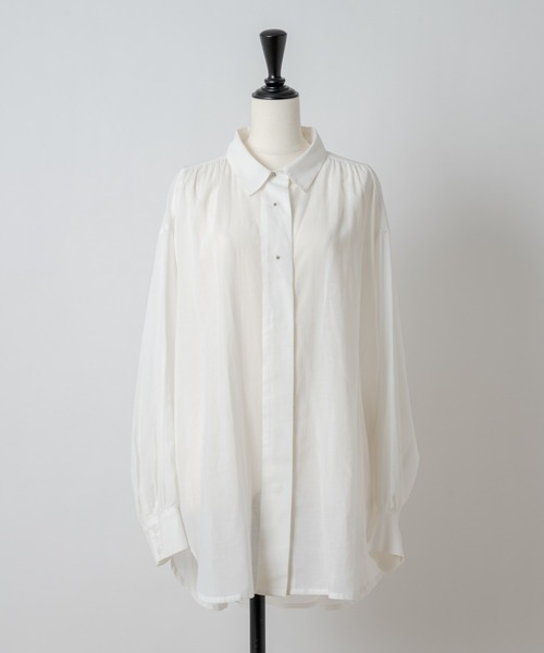 Rewde（ルゥデ）の「【雑誌掲載】袖ボリュームシアーシャツ（1R13-05141）（シャツ/ブラウス・レディース・ホワイト/ネイビー/イエロー・M）」の16枚目の写真